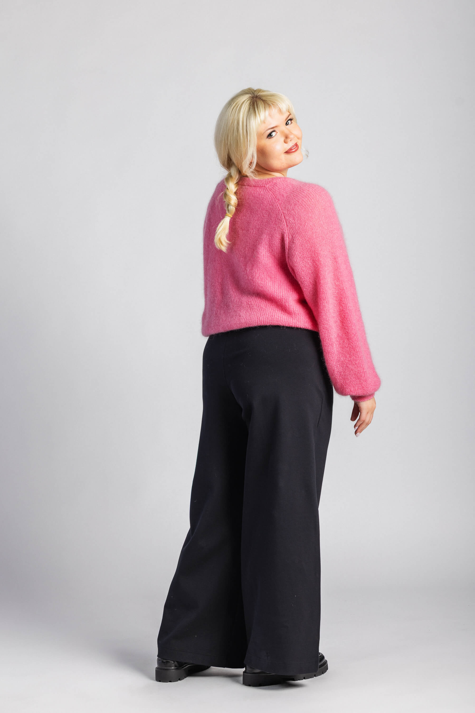 Elsie Cardigan, Lollipop