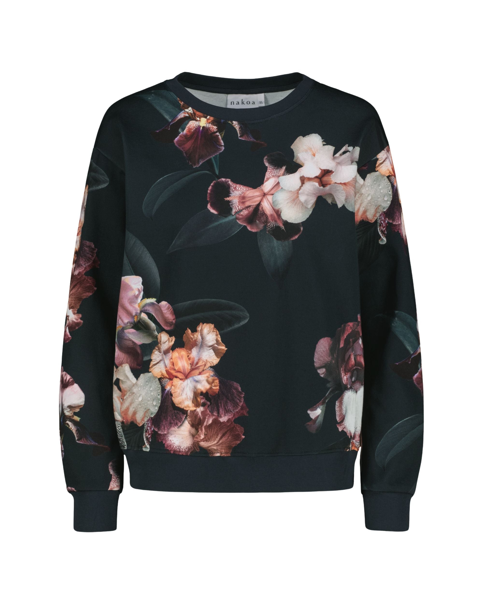 casual-chic-shirt-luna-nakoa.jpg