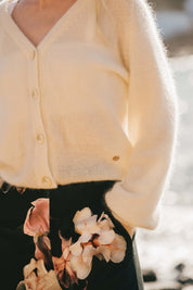 Elsie Cardigan, Ivory