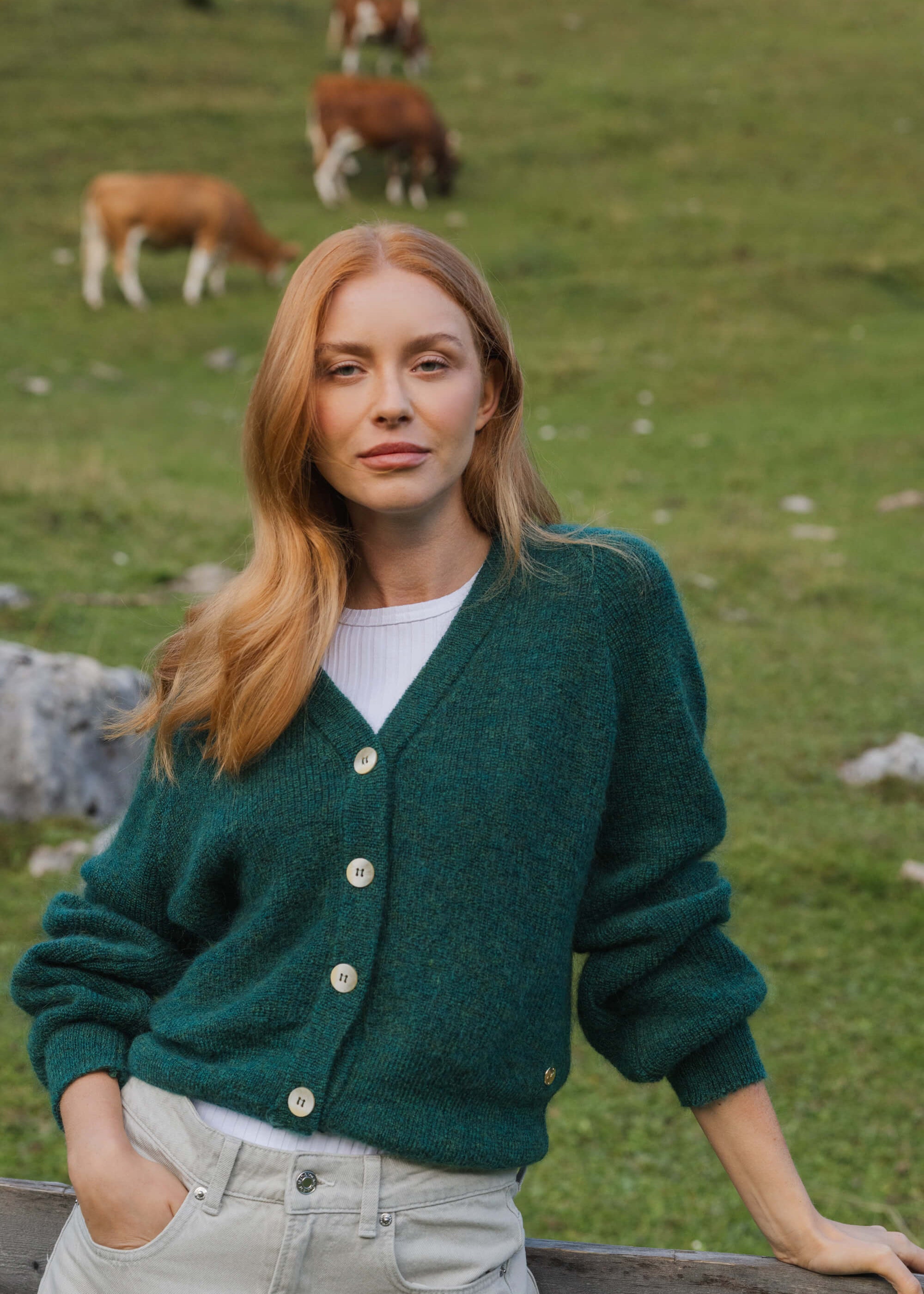elsie-cardigan-pine-nakoa-aw26-mohair-cardigan_5_63ae82f3-9832-432f-a6e3-8748b5a98c98.jpg