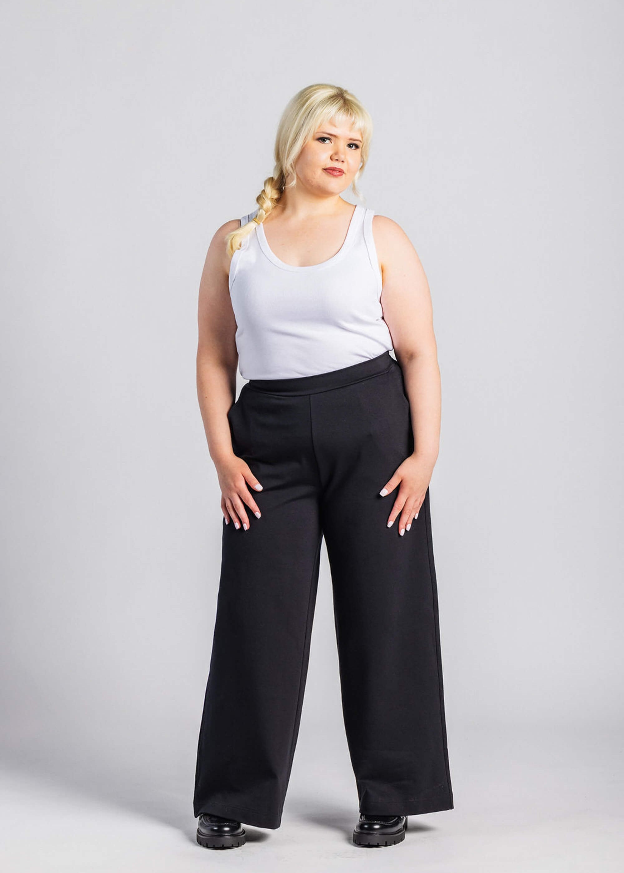 nakoa-comfy-pants-black_3.jpg