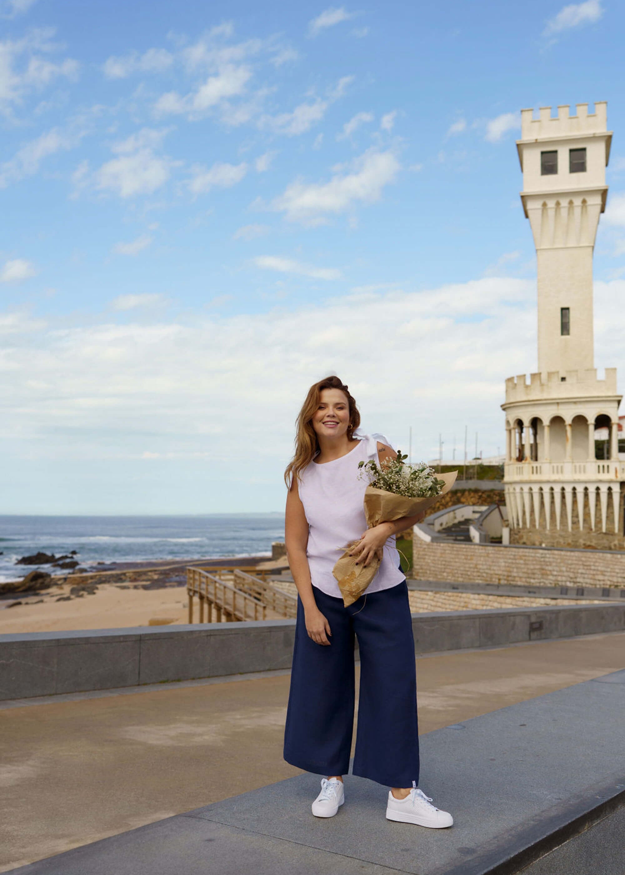 nakoa-navy-culottes-pellavahousut_1.jpg