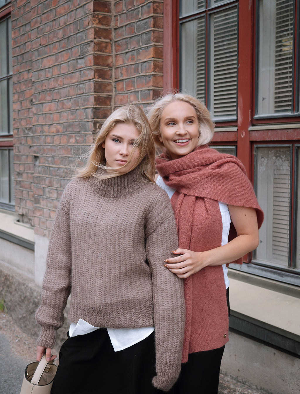 nakoa-pippa-scarf-powder-pink_1.jpg