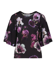 Vivienne Blouse, Secrets